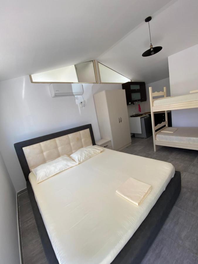 Seaside Cabin Ksamil Bagian luar foto